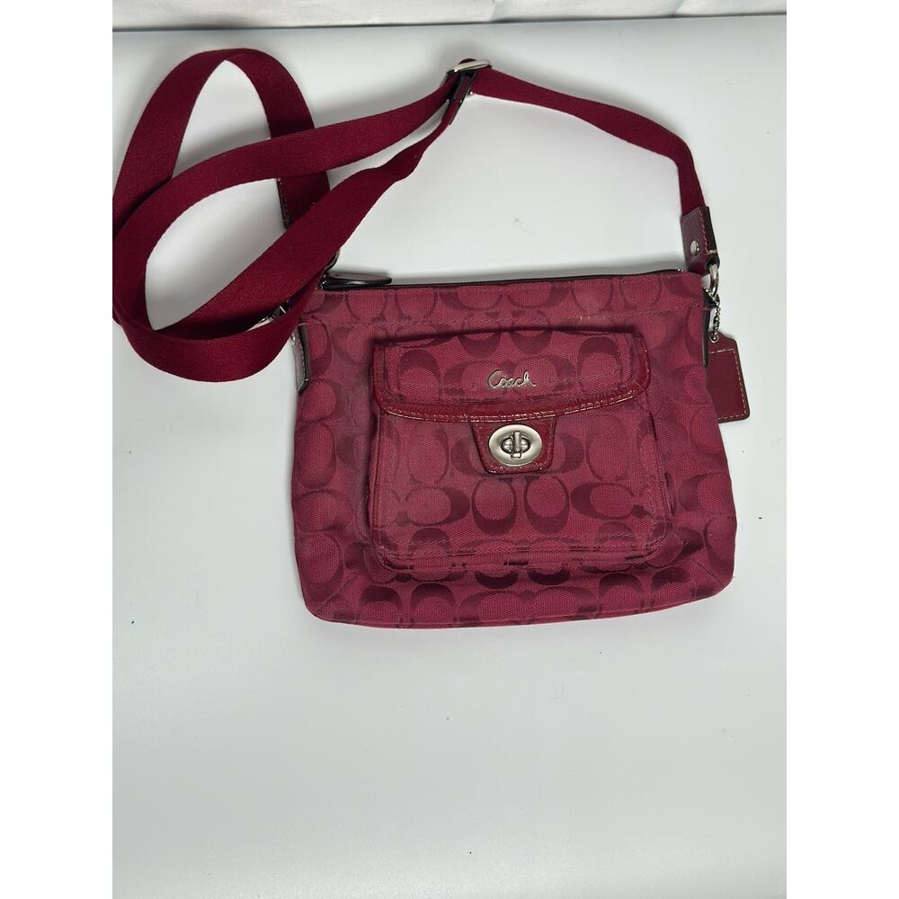 Coach Signature Patent Trim Turnlock Pocket Crossbody Shoulder Handbag Purse
